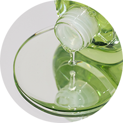 Closeup image of the richly hydrating Acell-300 Fluid texture for dry skin.