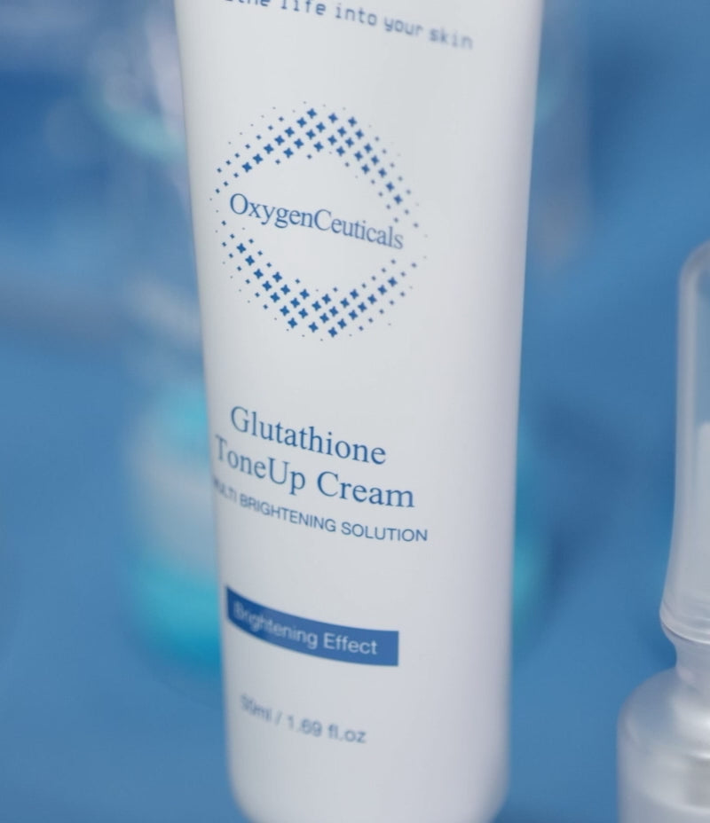 Brief video displaying the brightening Glutathione Tone Up Kit perfect for treating dull skin or hyperpigementation.