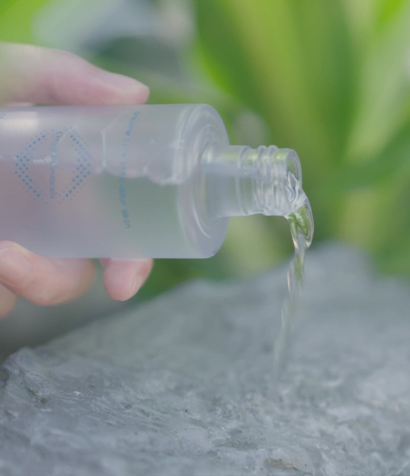 Brief video of a the watery texture of the Skin Balancing Toner.