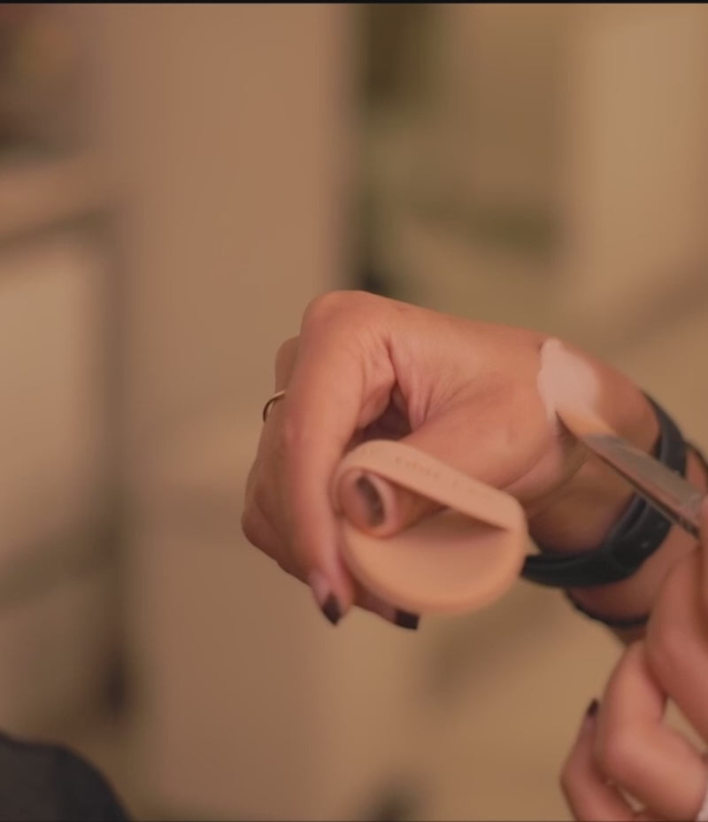 Brief video of celebrity makeup artist, Jenny House, applying the Intensive Blemish Balm to youtuber, esteASMR's skin. 